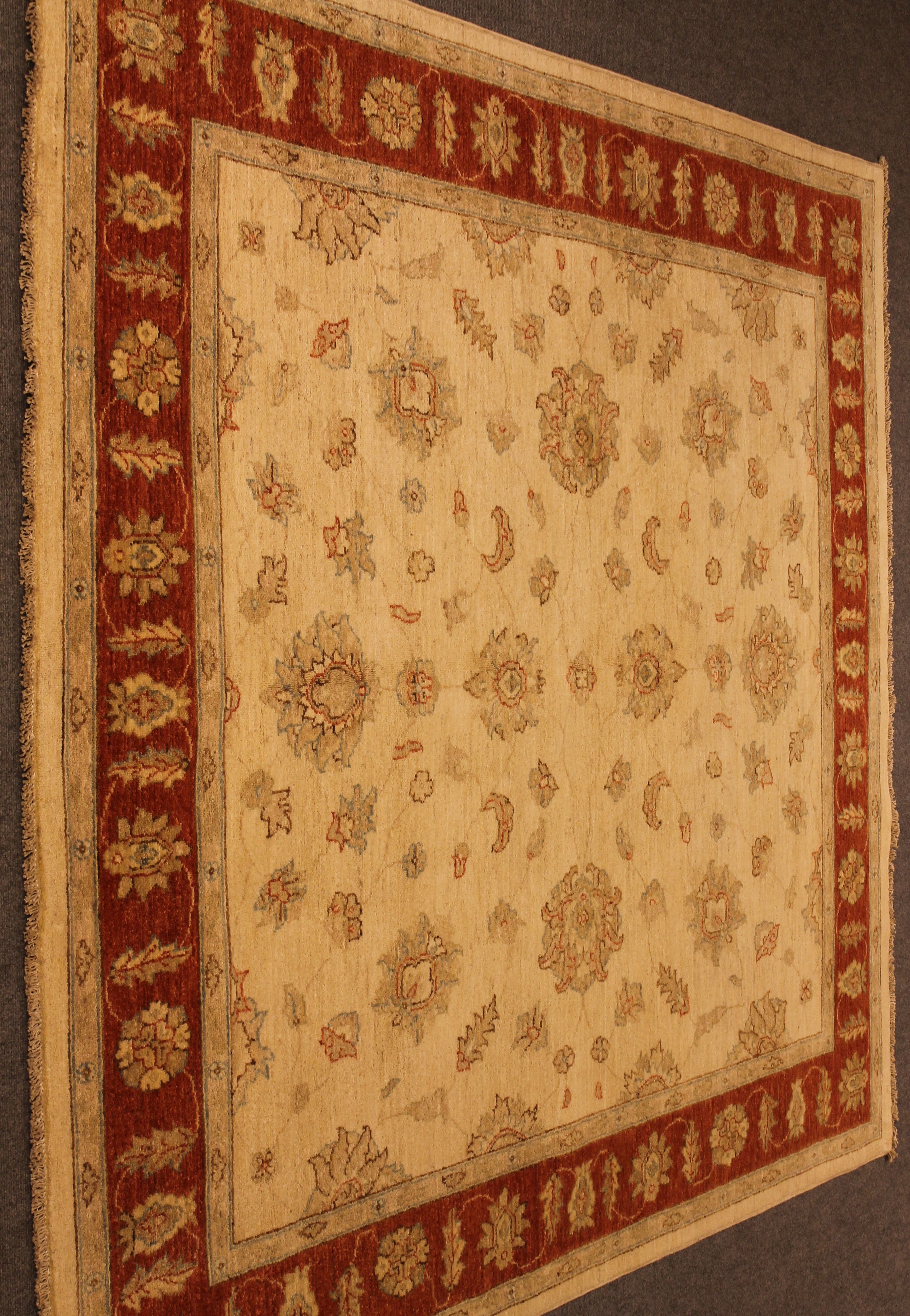Floral wool rug