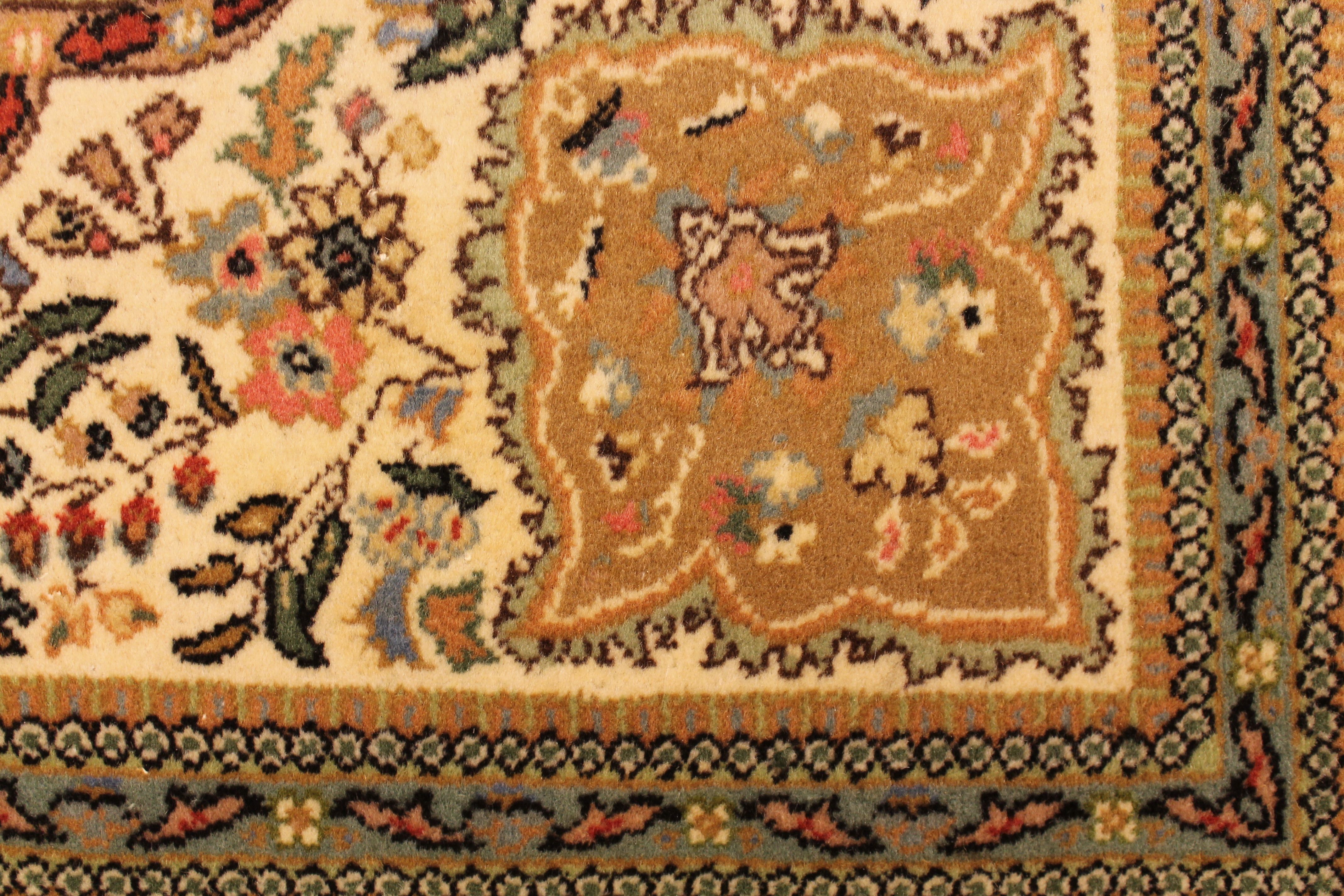 Bahra Rug