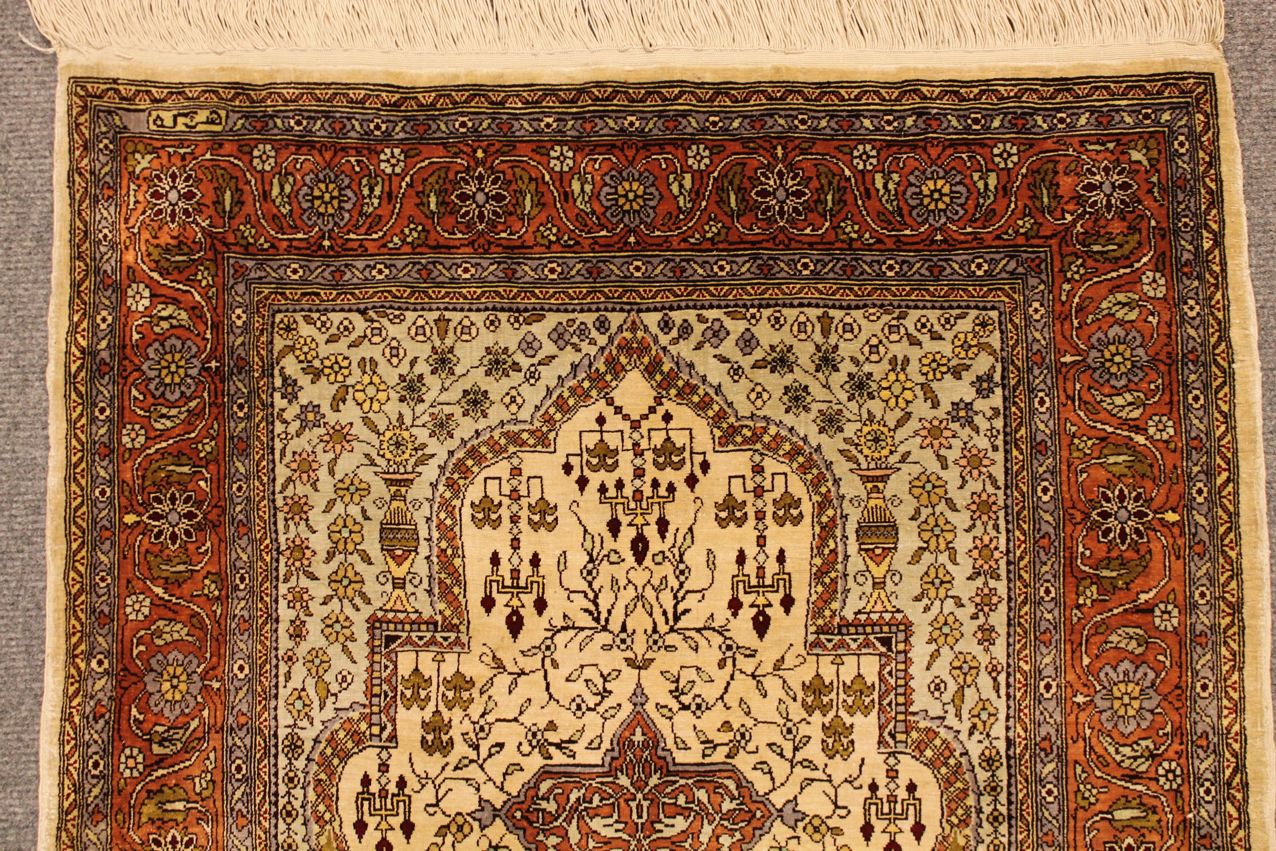 Hereke rug