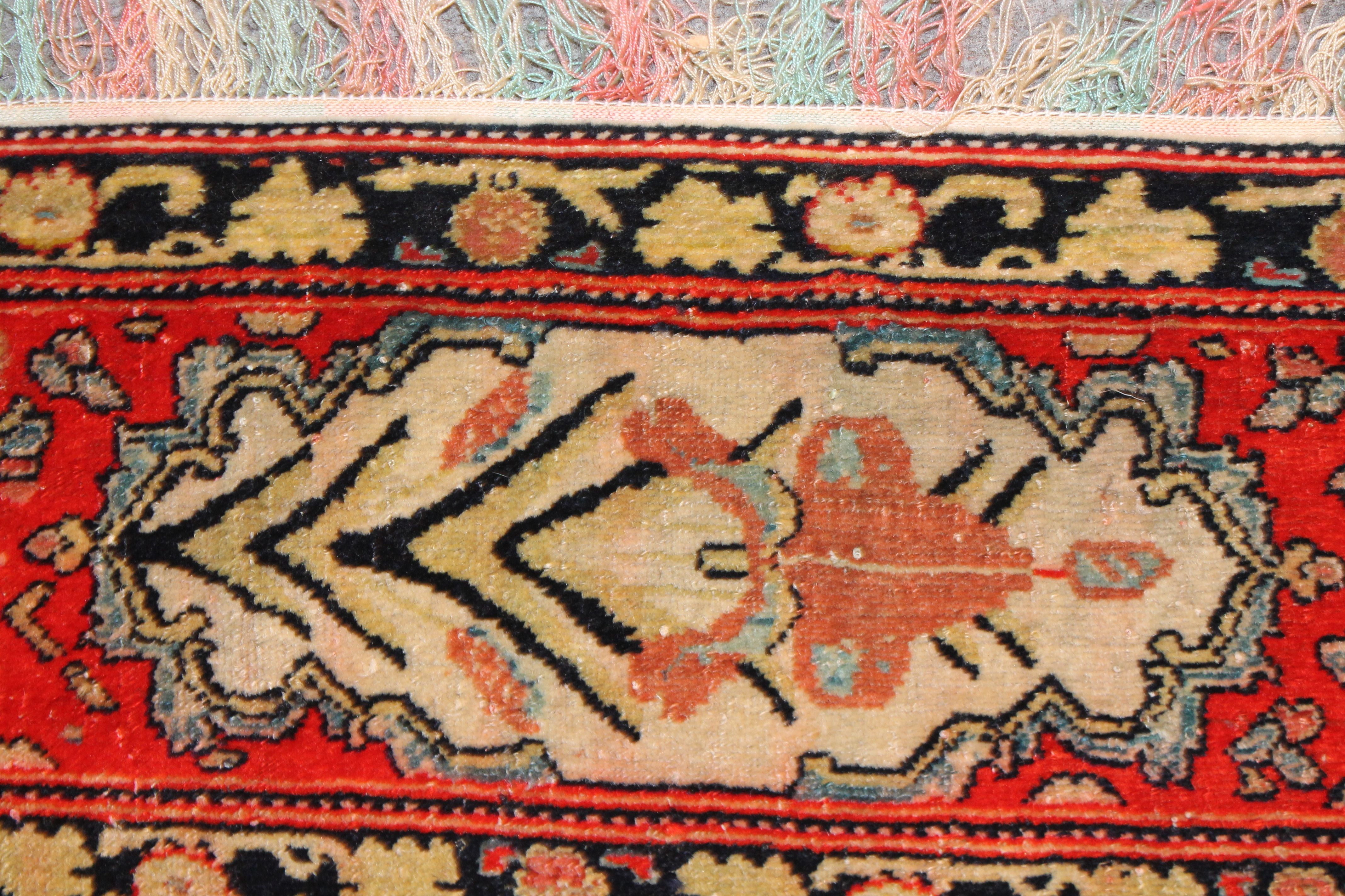 Antique Senneh rug