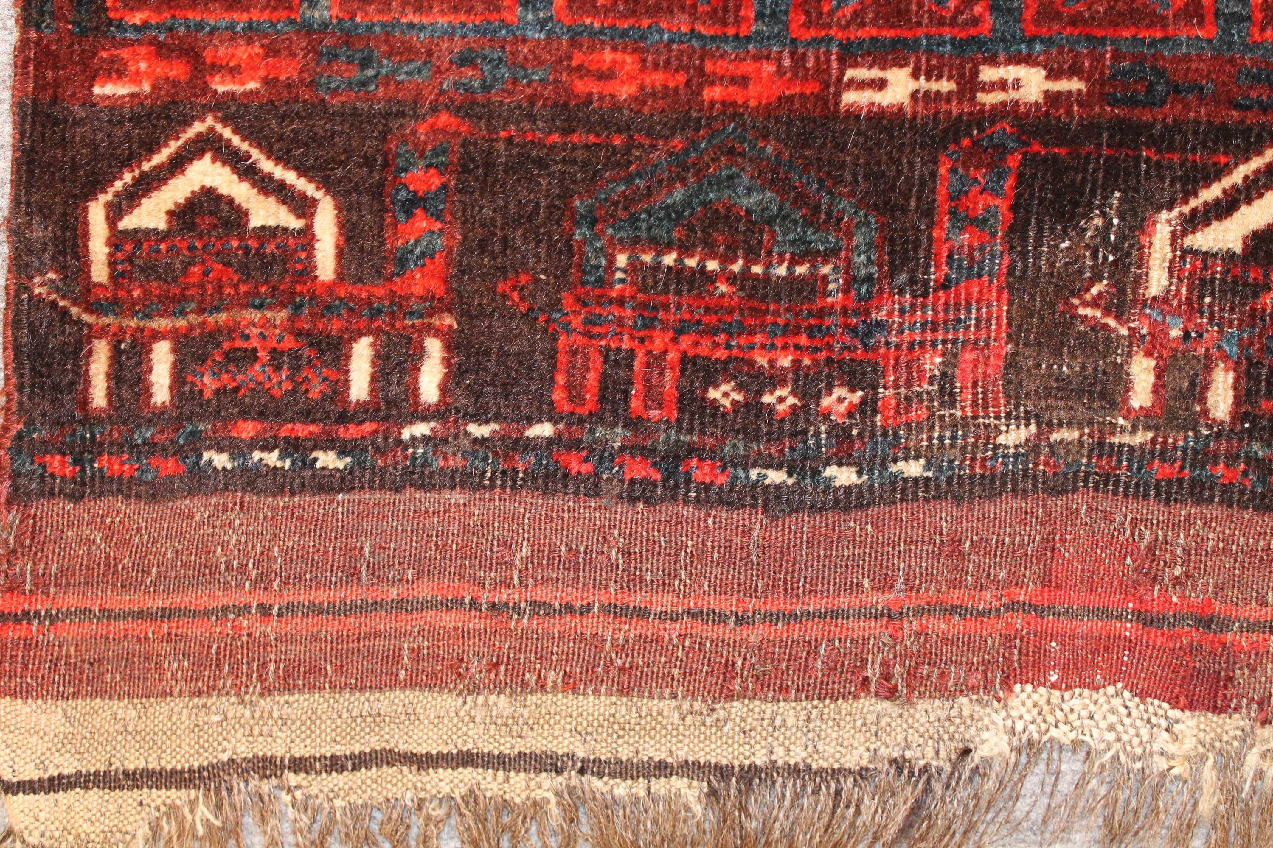 Antique Arabatchi Ensi rug